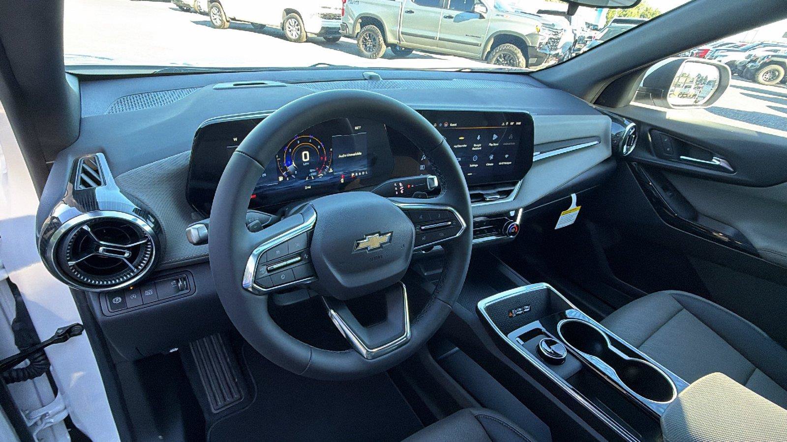 New 2027 Chevrolet Equinox LT w/ Convenience Package II FWD image 20