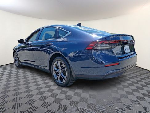 Used 2023 Honda Accord EX image 4