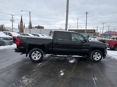 Certified 2018 Chevrolet Silverado 1500 LT w/ All Star Edition image 8