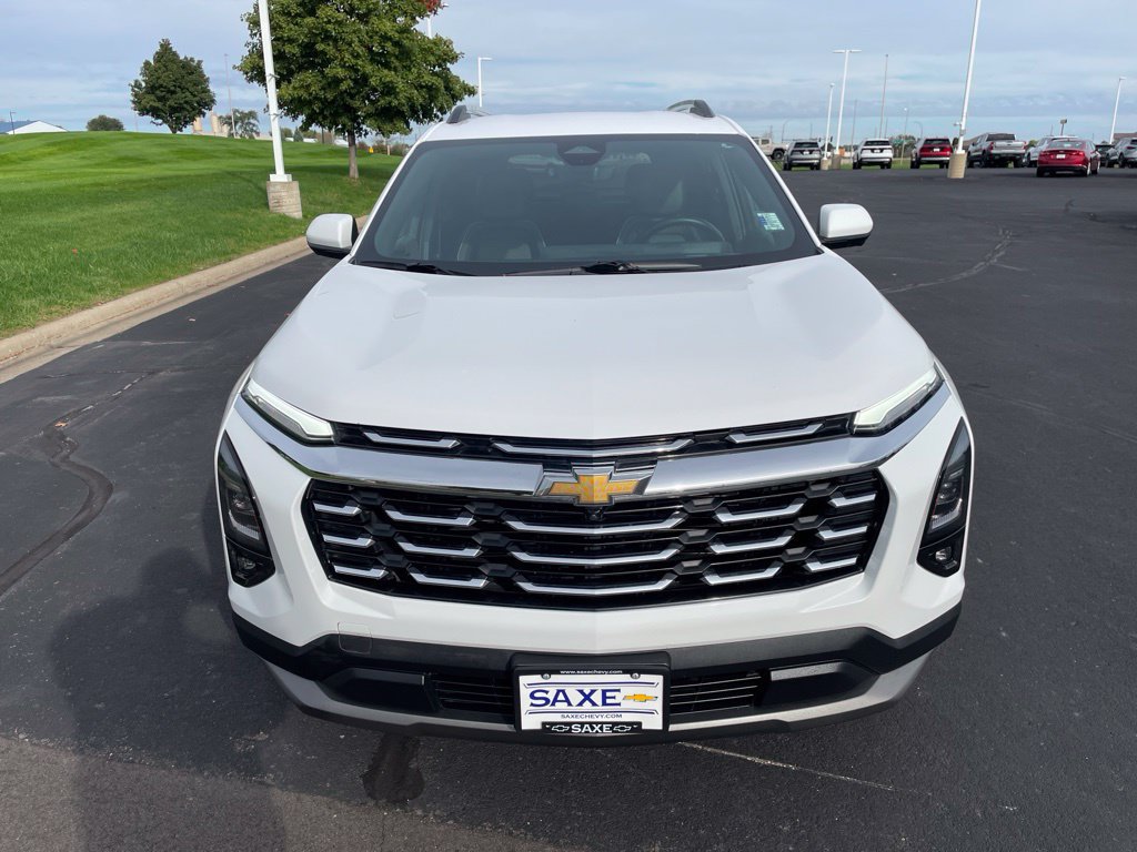 Used 2025 Chevrolet Equinox LT w/ Convenience Package II AWD/4WD image 8