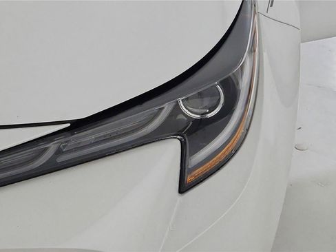 Used 2022 Toyota Corolla SE image 34