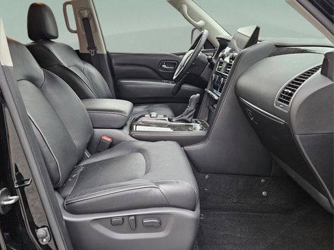 Used 2023 INFINITI QX80 Luxe w/ Cargo Package image 10