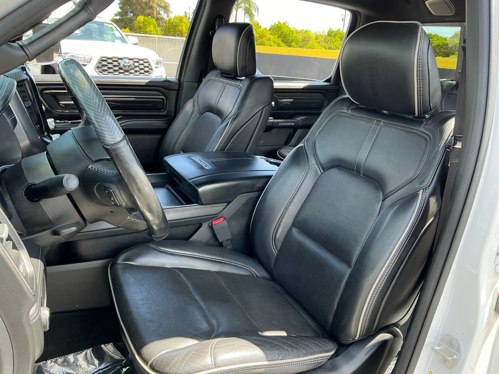 Used 2020 RAM 1500 Limited AWD/4WD image 18