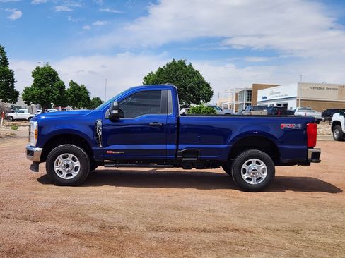 Used 2026 Ford F350 XLT w/ FX4 Off-Road Package AWD/4WD image 2