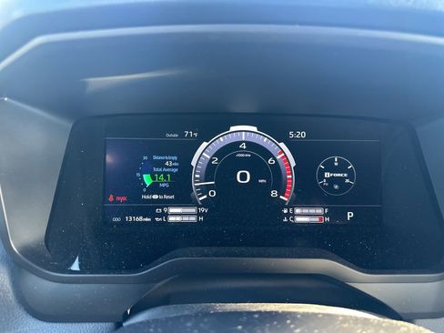 Used 2024 Toyota Tundra Limited w/ Power Package image 3