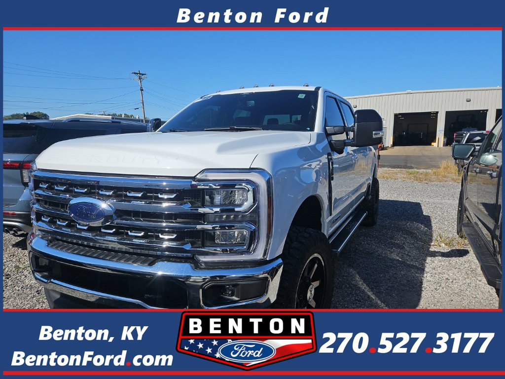 Used 2026 Ford F250 Lariat w/ FX4 Off-Road Package AWD/4WD image 1