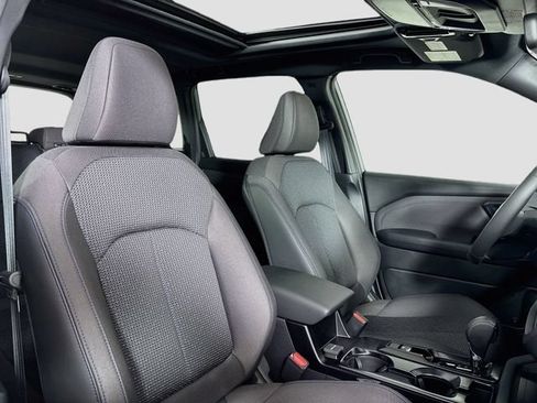 New 2026 Subaru Forester Premium AWD/4WD image 28