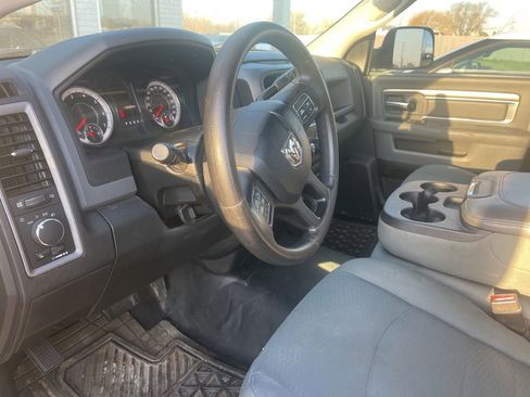 Used 2016 RAM 3500 Tradesman w/ Chrome Appearance Group image 7