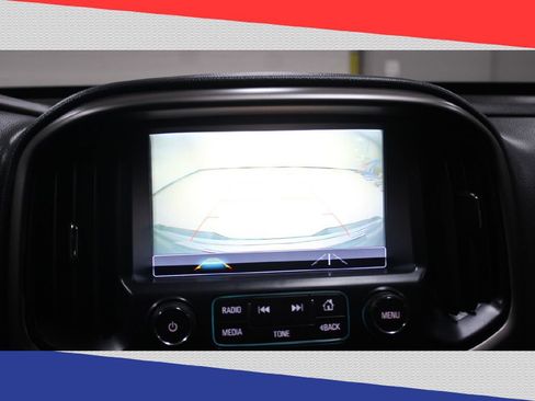 Used 2018 Chevrolet Colorado Z71 w/ Centennial Edition image 10