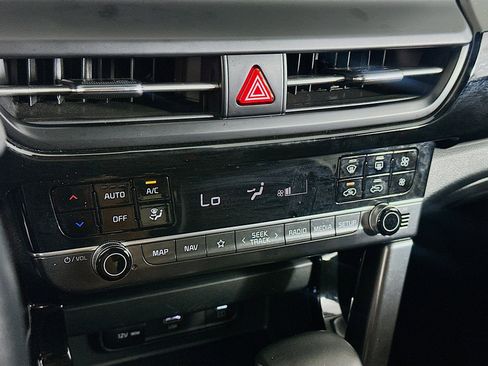Used 2025 Kia Seltos S image 24