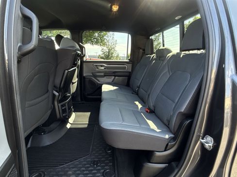 Used 2022 RAM 1500 Big Horn AWD/4WD image 24