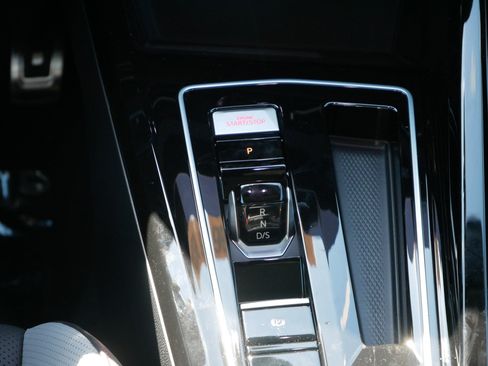 New 2025 Volkswagen GTI SE image 19