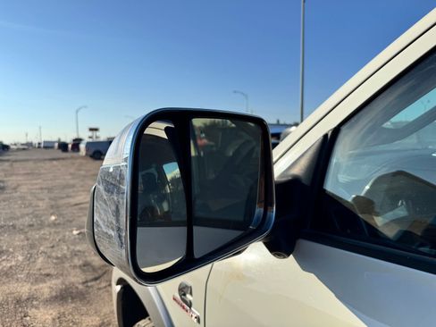 Used 2021 RAM 3500 Laramie image 11