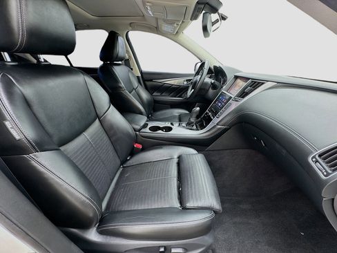 Used 2018 INFINITI Q50 Sport w/ Cargo Package (L95) image 21