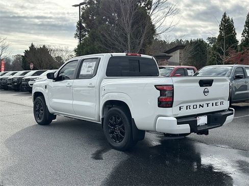New 2026 Nissan Frontier SV image 6
