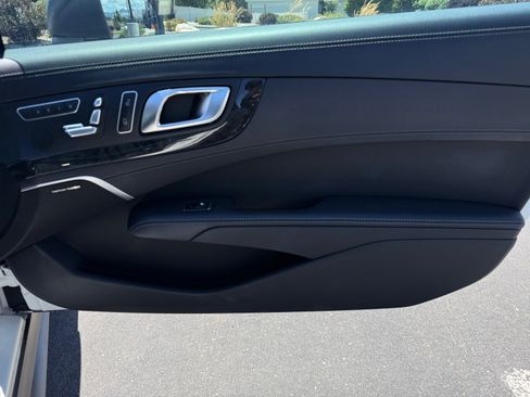 Certified 2018 Mercedes-Benz SL 550 image 16