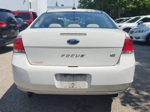 Used 2011 Ford Focus SE w/ 201A Rapid Spec Order Code FWD image 6