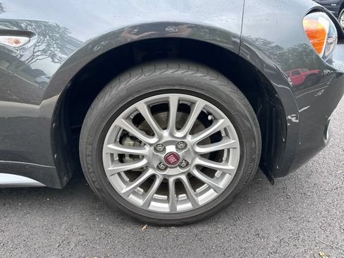 Used 2017 FIAT 124 Spider Classica RWD image 13