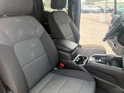 Used 2023 Chevrolet Colorado Trail Boss w/ Technology Package AWD/4WD image 28