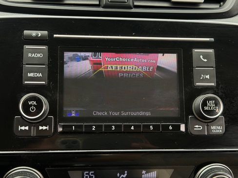 Used 2017 Honda CR-V LX image 49
