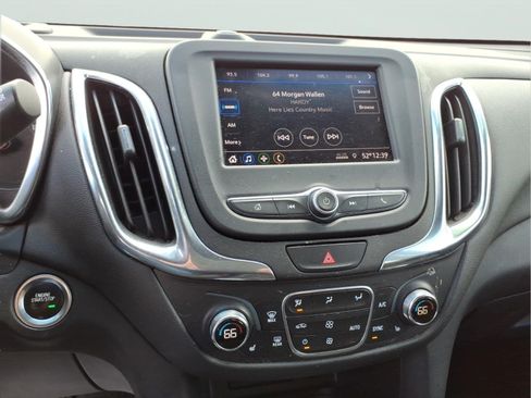 Used 2020 Chevrolet Equinox LT w/ Driver Convenience Package FWD image 18