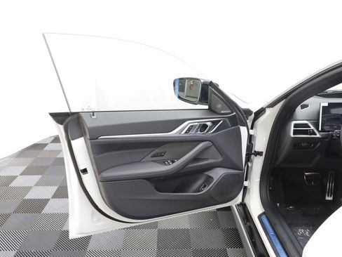 New 2026 BMW i4 xDrive40i w/ M Sport Package AWD/4WD image 6