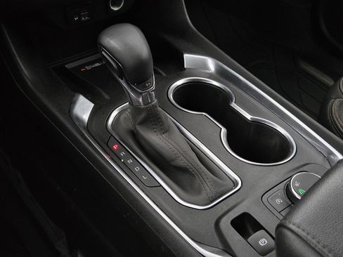 Used 2023 Chevrolet Traverse High Country w/ LPO, Floor Liner Package FWD image 30