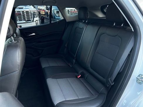 Used 2024 Chevrolet Trax LT image 26