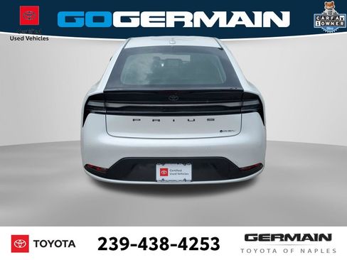 Certified 2025 Toyota Prius Plug-In Hybrid FWD image 8