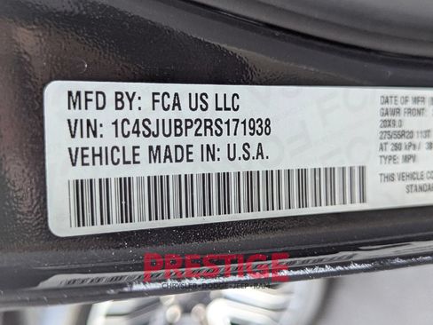 Used 2024 Jeep Wagoneer Series II w/ Flexible Seating Group RWD image 36