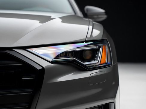 Used 2023 Audi S6 Premium Plus w/ Premium Plus Package image 9