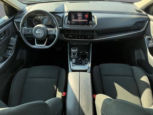 Certified 2024 Nissan Rogue S FWD image 11