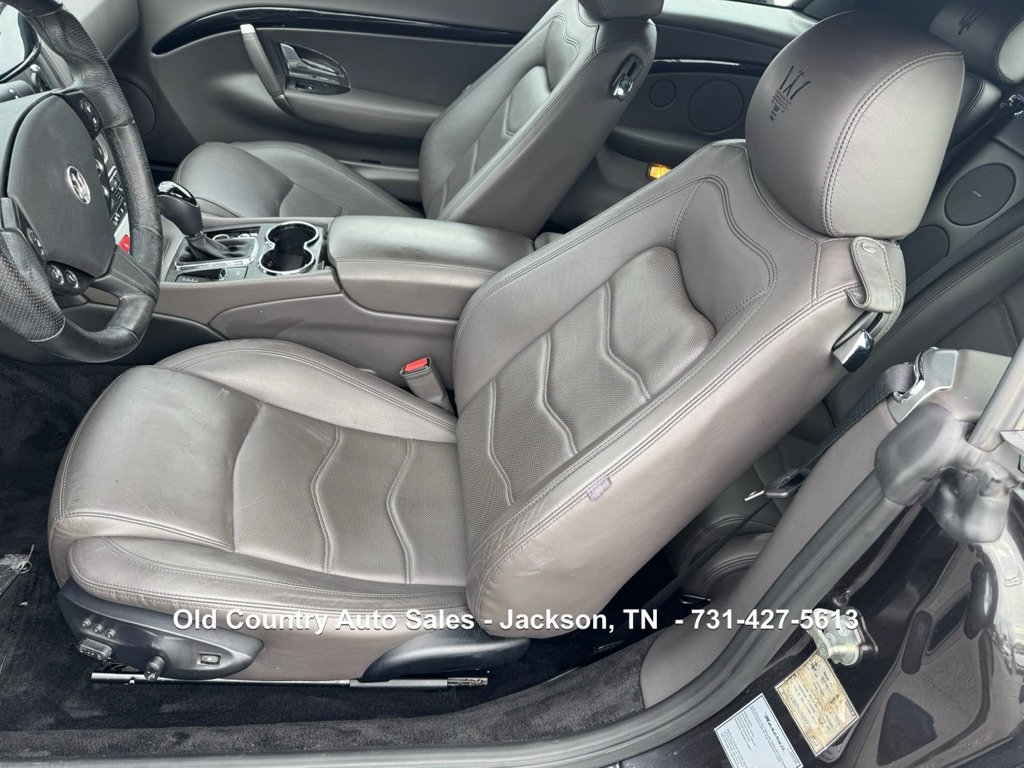 Used 2014 Maserati GranTurismo Convertible RWD image 31