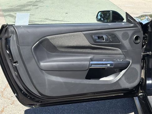 Used 2025 Ford Mustang GT image 22