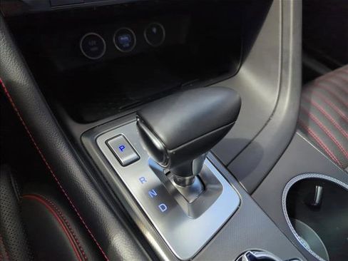 Used 2024 Genesis G70 2.5T w/ Sport Prestige Package image 10