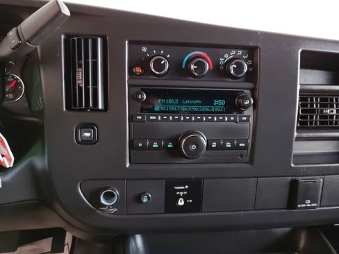 Used 2025 GMC Savana 2500 w/ Driver Convenience Package RWD image 27