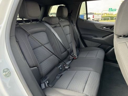 New 2026 Chevrolet Equinox LT image 25