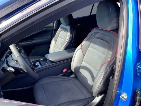New 2026 Chevrolet Blazer EV RS w/ Super Cruise Package FWD image 10