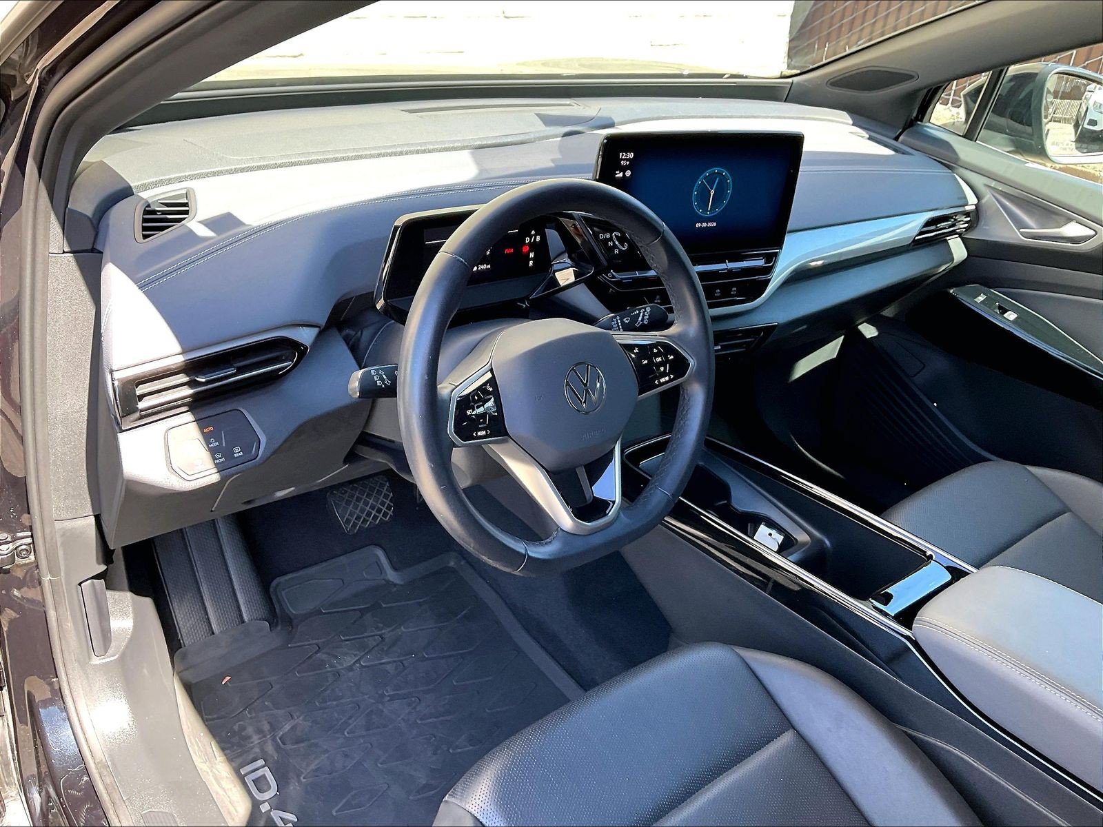 Certified 2023 Volkswagen ID.4 Pro S AWD/4WD image 13