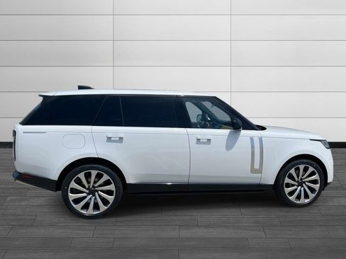 New 2026 Land Rover Range Rover Long Wheelbase Autobiography AWD/4WD image 6