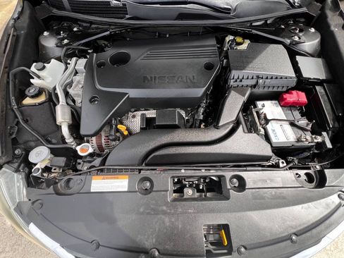 Used 2016 Nissan Altima 2.5 SR FWD image 18
