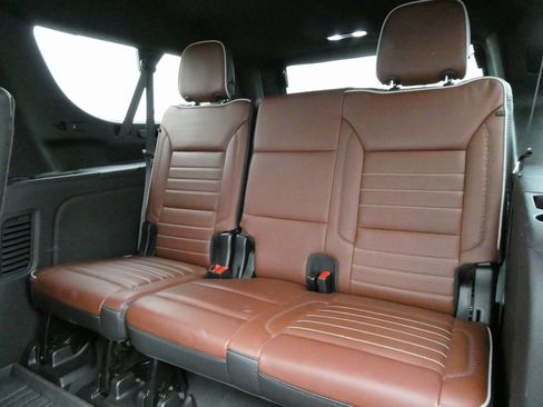 Certified 2024 GMC Yukon XL Denali Ultimate image 27