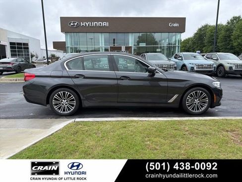 Used 2019 BMW 540i w/ Premium Package RWD image 1
