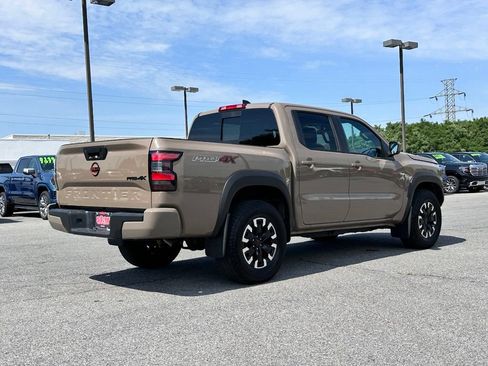Used 2024 Nissan Frontier PRO-4X w/ Off-Road Protection Package AWD/4WD image 10