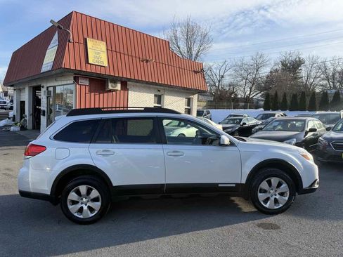 Used 2012 Subaru Outback 2.5i Premium image 8