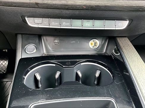 Used 2022 Audi A4 2.0T Premium Plus w/ Premium Plus Package image 24