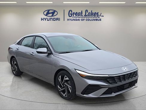 New 2026 Hyundai Elantra Limited FWD image 7