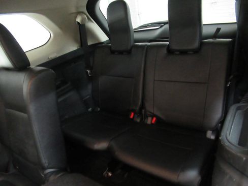 Used 2016 Mitsubishi Outlander GT image 17