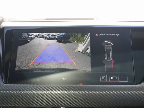 Used 2022 Audi e-tron GT Premium Plus image 55