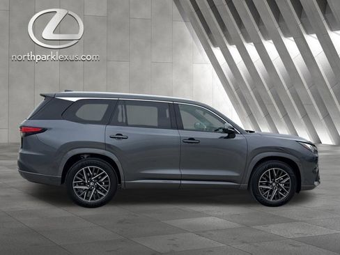Certified 2026 Lexus TX 350 AWD w/ Technology Package image 4